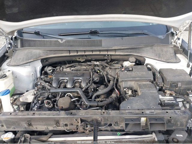 Kia Sorento 3.3L V-6 DI, DOHC, VVT, 290HP Front Wheel Drive - автомобили, коли, обяви за нови и употребявани 9