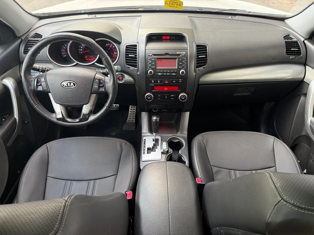 Kia Sorento 2.2CRDi* 4x4* Ky-Less* Автоматик* ПАРКТРОНИК* КОЖА - автомобили, коли, обяви за нови и употребявани 12