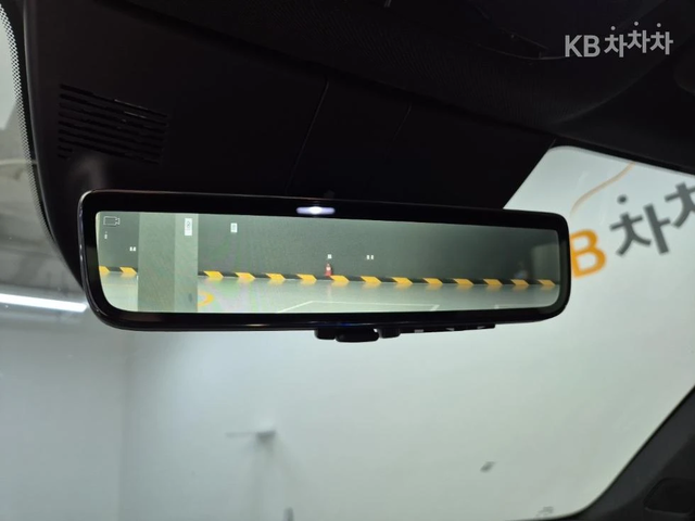 Kia Sorento 1.6T HEV 4WD Signature GravityЛИЗИНГ БЕЗ ПЪРВ. ВН. - автомобили, коли, обяви за нови и употребявани 14