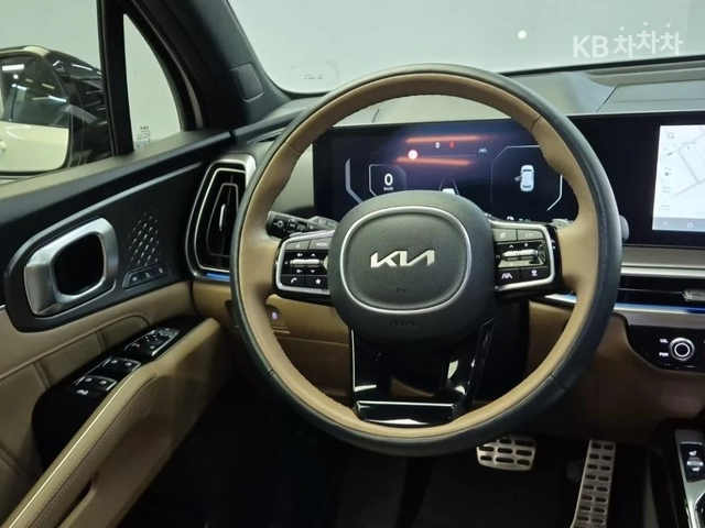 Kia Sorento 1.6T HEV 4WD Signature GravityЛИЗИНГ БЕЗ ПЪРВ. ВН. - автомобили, коли, обяви за нови и употребявани 7