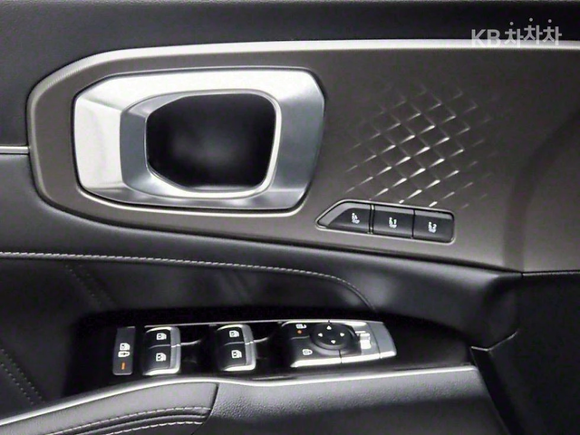 Kia Sorento 2.5 T-GDI AWD Signature ЛИЗИНГ БЕЗ ПЪРВ.ВНОСКА - автомобили, коли, обяви за нови и употребявани 9