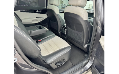 Kia Sorento 2.2CRDi AWD Обдух/Подгрев/Пано/Keyless/360Камера - автомобили, коли, обяви за нови и употребявани 12