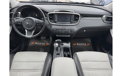 Kia Sorento 2.2CRDi AWD Обдух/Подгрев/Пано/Keyless/360Камера - автомобили, коли, обяви за нови и употребявани 8