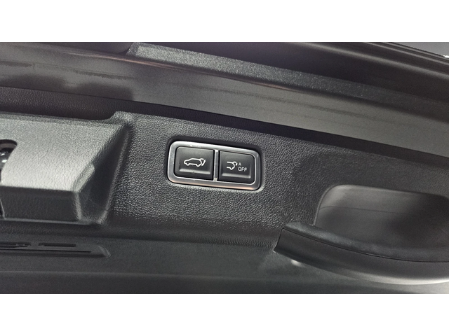 Kia Sorento Prestige 2.2 2WD autogeorge.com - автомобили, коли, обяви за нови и употребявани 15