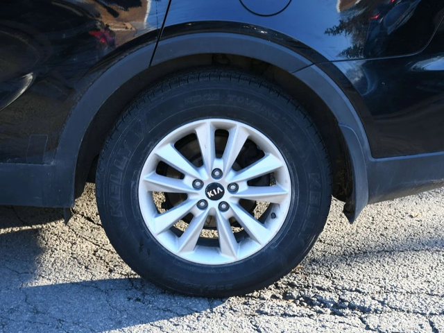 Kia Sorento * L, LX, S * CARFAX * ЦЕНА ДО БГ - автомобили, коли, обяви за нови и употребявани 5