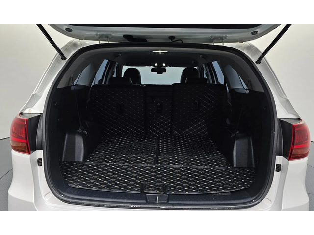 Kia Sorento Diesel 2.2 2Wd Prestige - автомобили, коли, обяви за нови и употребявани 16