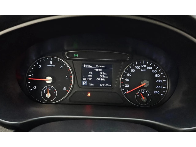 Kia Sorento Diesel 2.2 2Wd Prestige - автомобили, коли, обяви за нови и употребявани 6