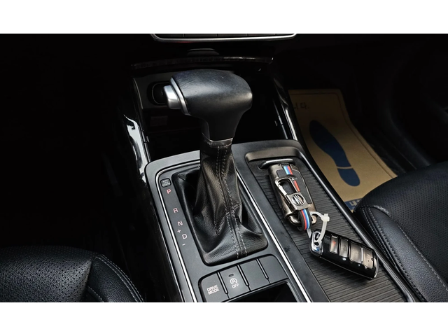 Kia Sorento Diesel 2.2 2Wd Prestige - автомобили, коли, обяви за нови и употребявани 7