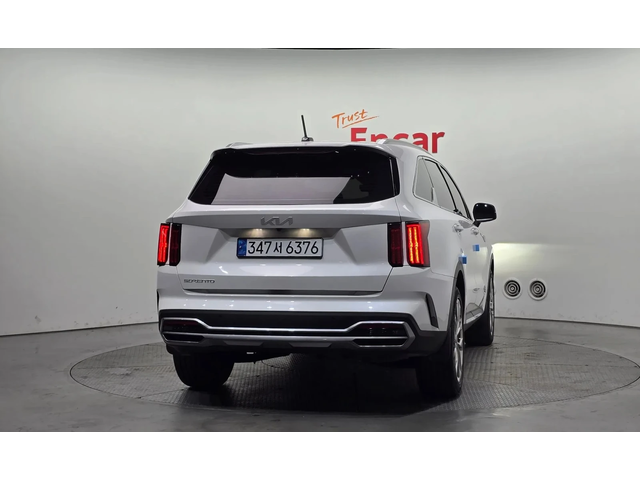 Kia Sorento 2.5T 2Wd - автомобили, коли, обяви за нови и употребявани 3