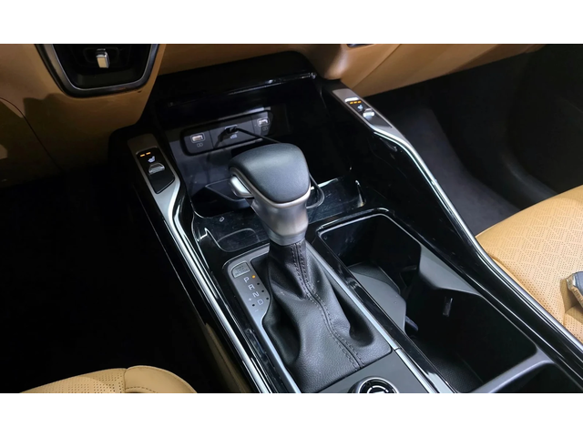 Kia Sorento 2.5T 2Wd - автомобили, коли, обяви за нови и употребявани 8