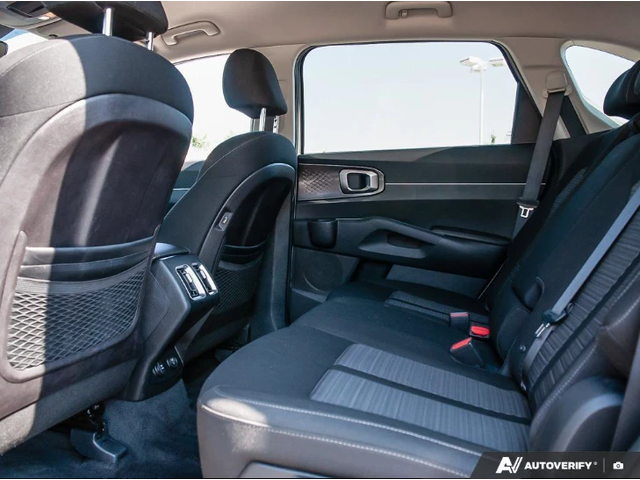 Kia Sorento LX* AWD* CARPLAY* ПОДГРЕВ* KEYLESS* КАМЕРА* - автомобили, коли, обяви за нови и употребявани 13