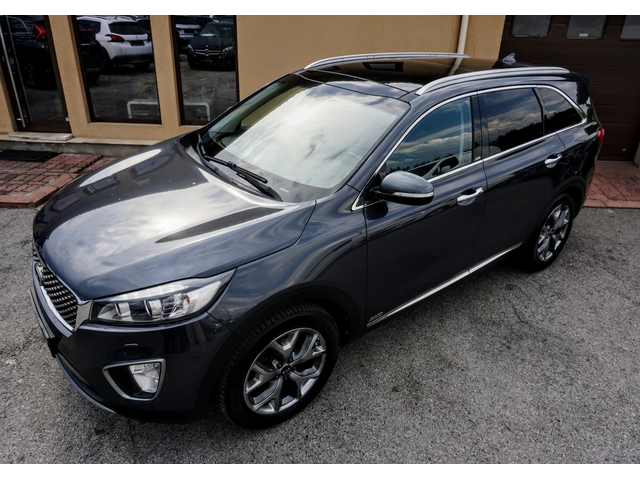 Kia Sorento 2.2CRDI REBEL 4X4 AUTO - автомобили, коли, обяви за нови и употребявани 0