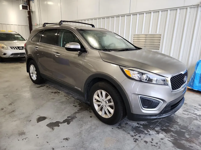Kia Sorento LX V6 - автомобили, коли, обяви за нови и употребявани 5