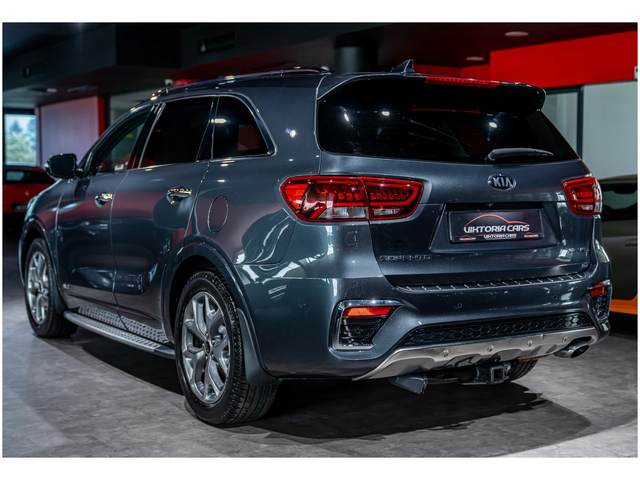 Kia Sorento Kia Sorento  - автомобили, коли, обяви за нови и употребявани 20