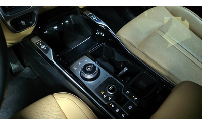Kia Sorento Prestige* HEV 1.6* Camera* Navi* АВТОКРЕДИТ - автомобили, коли, обяви за нови и употребявани 12