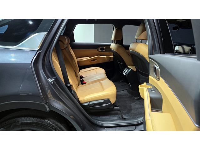 Kia Sorento Prestige* HEV 1.6* Camera* Navi* АВТОКРЕДИТ - автомобили, коли, обяви за нови и употребявани 9