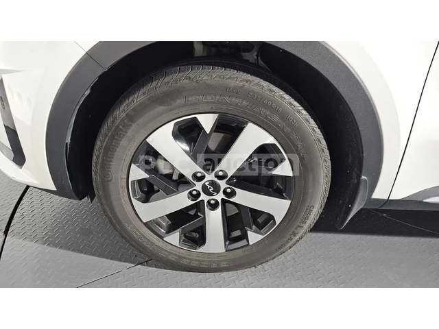 Kia Sorento * 2 КЛЮЧА * ПОДГРЕВ * 360 * СЛЕДЕНЕ НА ЛЕНТИ - автомобили, коли, обяви за нови и употребявани 4