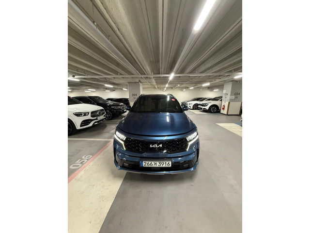 Kia Sorento 2.2 CRDI 4x4 - OЧАКВАН ВНОС - автомобили, коли, обяви за нови и употребявани 0