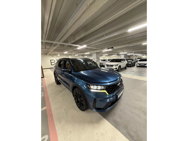 Kia Sorento 2.2 CRDI 4x4 - OЧАКВАН ВНОС - автомобили, коли, обяви за нови и употребявани 1