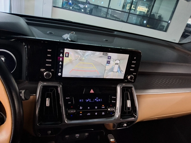 Kia Sorento 2.2 CRDI - OЧАКВАН ВНОС - автомобили, коли, обяви за нови и употребявани 4