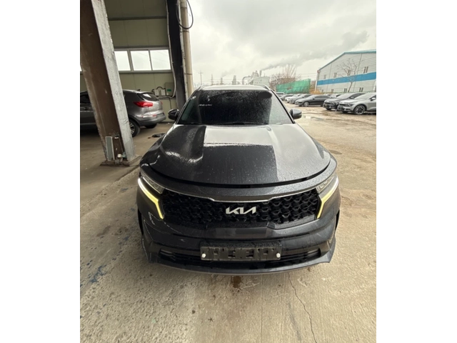 Kia Sorento 2.2 CRDI 4x4 - OЧАКВАН ВНОС - автомобили, коли, обяви за нови и употребявани 0