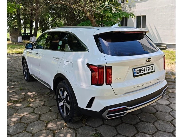 Kia Sorento 2.2 CRDI 4x4 - автомобили, коли, обяви за нови и употребявани 5