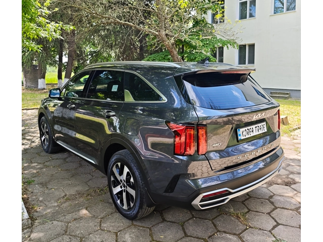 Kia Sorento 2.2 CRDI 4x4 - автомобили, коли, обяви за нови и употребявани 6