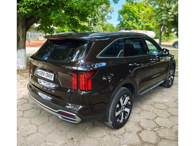 Kia Sorento 2.2 CRDI 4x4 - автомобили, коли, обяви за нови и употребявани 3