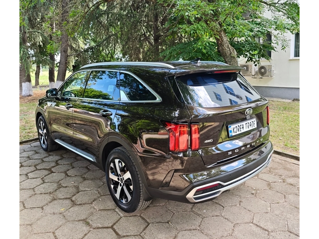 Kia Sorento 2.2 CRDI 4x4 - автомобили, коли, обяви за нови и употребявани 5