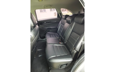 Kia Sorento 2.0 CRDI 4x4 - автомобили, коли, обяви за нови и употребявани 15