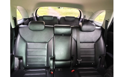 Kia Sorento 2.0 CRDI 4x4 - автомобили, коли, обяви за нови и употребявани 16