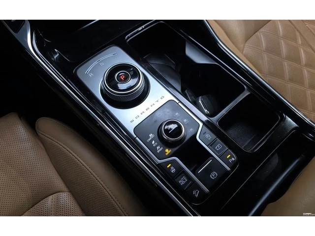 Kia Sorento HUD* ОБДУХ* ШИБЕДАХ* ДИСТРОНИК - автомобили, коли, обяви за нови и употребявани 8