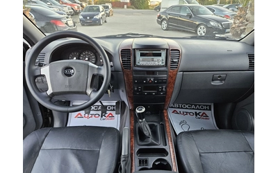 Kia Sorento 2.5D-140kc= 4x4= КЛИМАТРОНИК - автомобили, коли, обяви за нови и употребявани 11