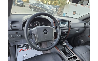 Kia Sorento 2.5D-140kc= 4x4= КЛИМАТРОНИК - автомобили, коли, обяви за нови и употребявани 7