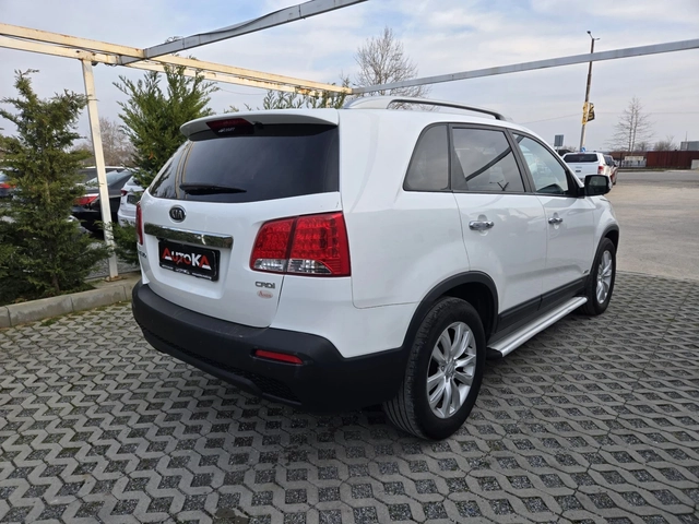 Kia Sorento 2.2CRDI-197кс= АВТОМАТ= 4Х4= KEYLESS= PANORAMA - автомобили, коли, обяви за нови и употребявани 2
