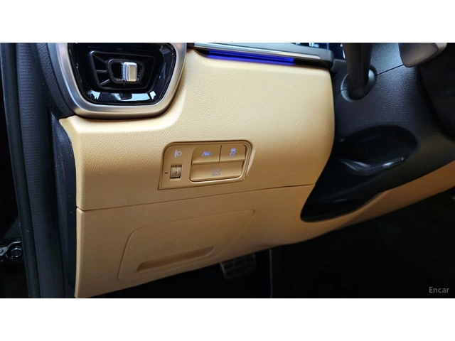 Kia Sorento HEV 1.6 4WD Gravity - автомобили, коли, обяви за нови и употребявани 11