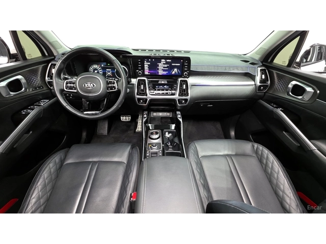 Kia Sorento 2.5T* Gravity* 4WD* DISTRONIC* ОБДУХВАНЕ* 360* - автомобили, коли, обяви за нови и употребявани 4