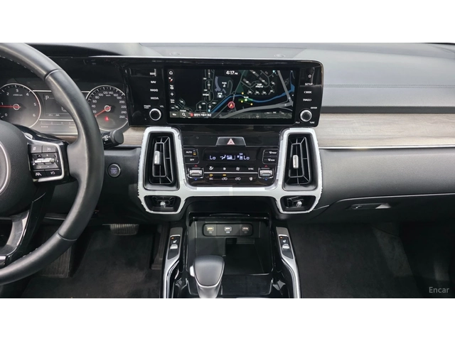 Kia Sorento 2.2D* Trendy* ПОДГРЕВ* КАМЕРА* КОЖА* KEYLESS* - автомобили, коли, обяви за нови и употребявани 9