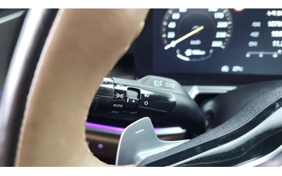Kia Sorento GRAVITY* 4x4* 360* HUD* DISTRO* LANE* ОБДУХ - автомобили, коли, обяви за нови и употребявани 13