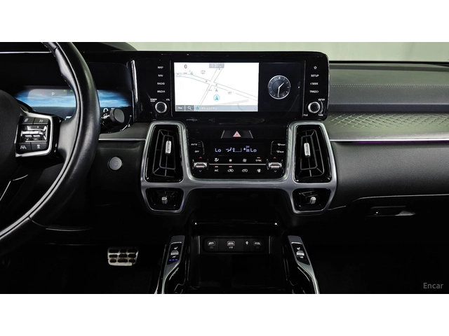 Kia Sorento SIGNATURE/2.5T/DRIVE-ASSISTS/PANOROOF - автомобили, коли, обяви за нови и употребявани 9
