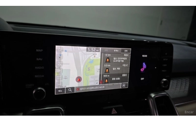 Kia Sorento SIGNATURE/DIGITAL/PANOROOF/HEAD-UP/ - автомобили, коли, обяви за нови и употребявани 9