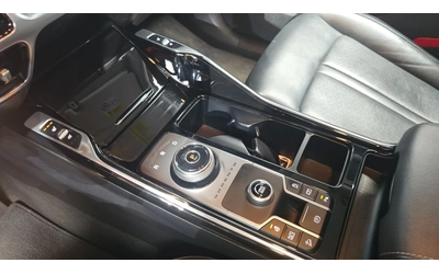 Kia Sorento Noblesse - автомобили, коли, обяви за нови и употребявани 8