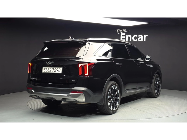 Kia Sorento 2.2 CRDi 4WD Noblesse | 360  | Drive Wise | Ventil - автомобили, коли, обяви за нови и употребявани 1