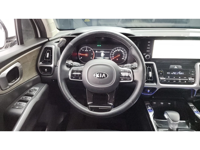 Kia Sorento 2.2 Diesel 2WD Prestige - автомобили, коли, обяви за нови и употребявани 11