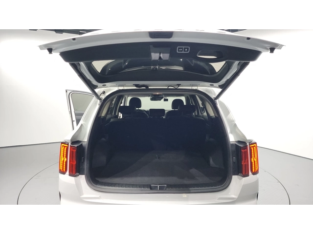 Kia Sorento 2.2 Diesel 2WD Prestige - автомобили, коли, обяви за нови и употребявани 15