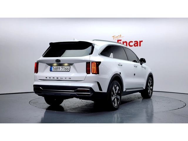 Kia Sorento 2.2 Diesel 2WD Prestige - автомобили, коли, обяви за нови и употребявани 1