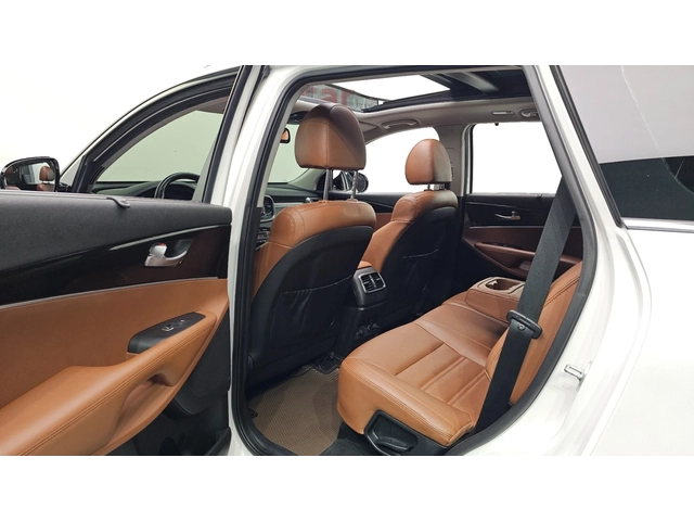 Kia Sorento 2.0 TURBO 4WD NOBLESSE (Model 2019) - автомобили, коли, обяви за нови и употребявани 7
