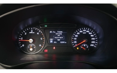 Kia Sorento 2.0 CRDi 4WD Prestige (Model 2018) - автомобили, коли, обяви за нови и употребявани 8