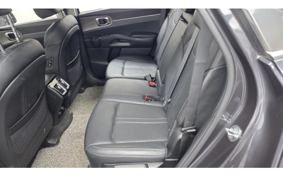Kia Sorento 2.2 CRDi 4WD Prestige - автомобили, коли, обяви за нови и употребявани 11