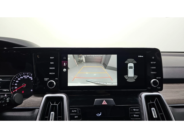 Kia Sorento - автомобили, коли, обяви за нови и употребявани 16